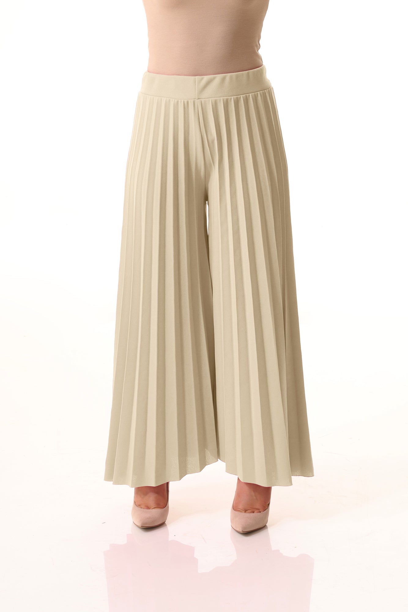 Pleated wide leg trouser