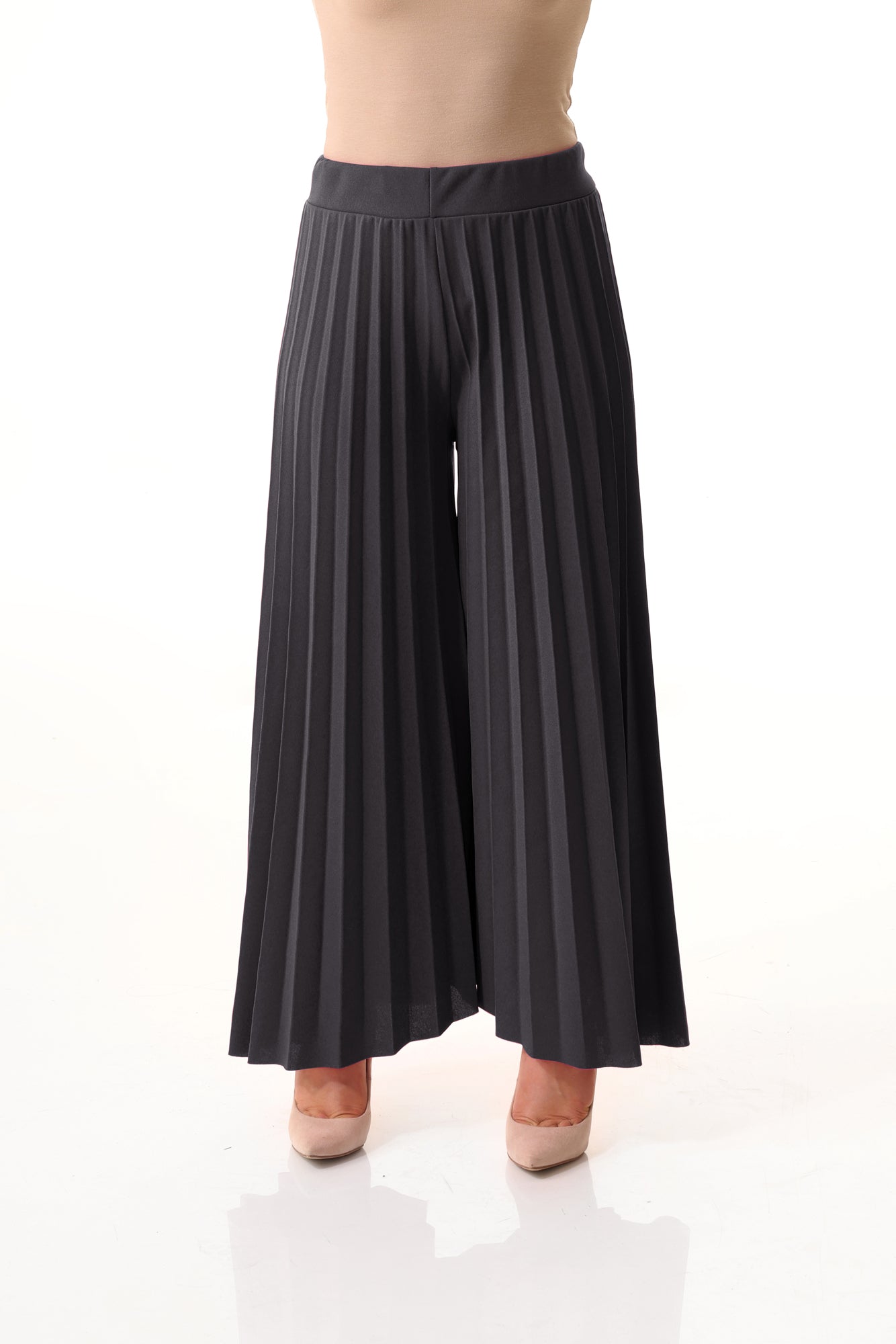 Pleated wide leg trouser